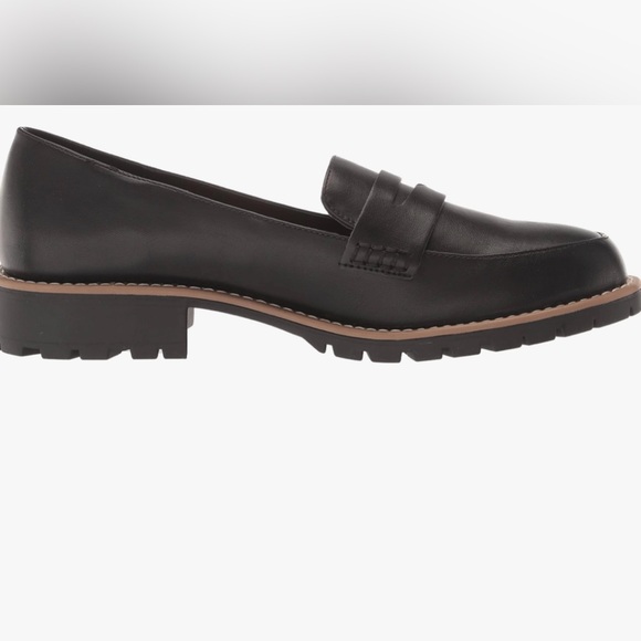 Black Women's Loafers - Picture 2 of 10